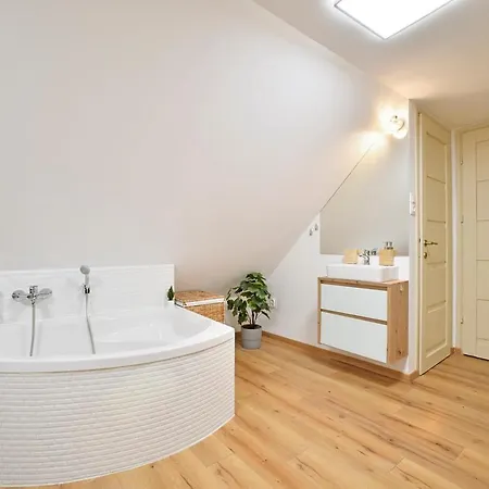 Palmy Apartmanhouse Maglod Exteriér fotografie